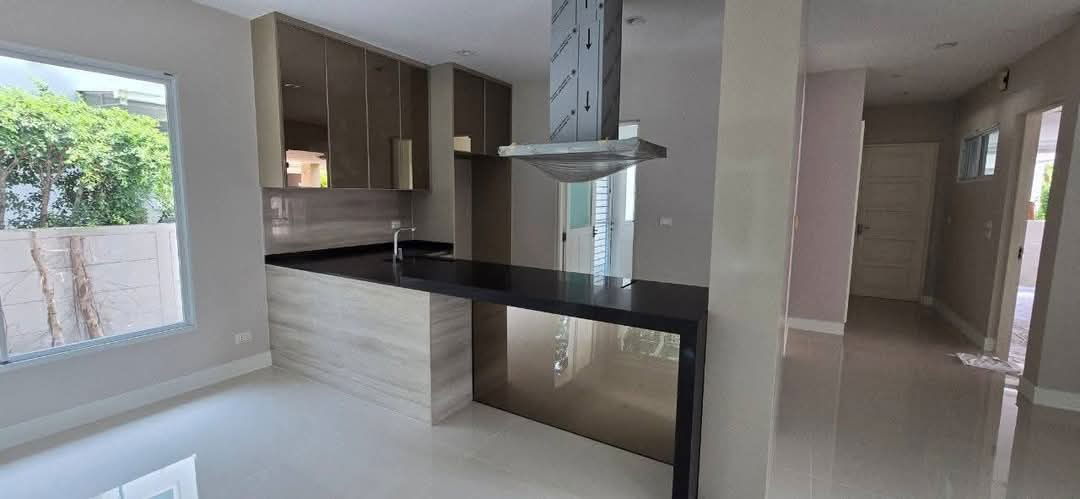 รูป 🎯 Sale 🔥 Laddarom Elegance Wongwaen-Sathorn #บ้านเดี่ยวสุดหรู 2 ชั้น จากโครงการคุณภาพ Q House ตอบโจทย์ทุกการเดินทาง ใกล้รถไฟฟ้าสายสีน้ำเงิน - รูปที่ 7/22