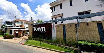 Townhouses for rent ม.เกษมบัณฑิต : Town Plus Village Rama 9 - Krungthep Kreetha