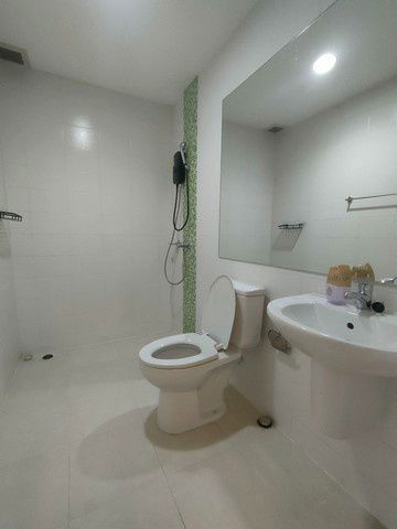 รูป ขายพร้อมผู้เช่าทาวน์โฮม 3 ชั้น ม.วิสต้า ปาร์ค พระราม 2 Built-in พร้อมอยู่ - รูปที่ 32/32