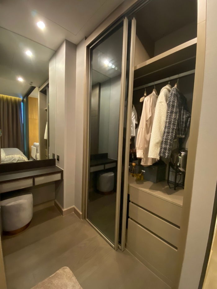 picture Condo for Rent The Esse at Singha Complex (CRS01730) - 12/15