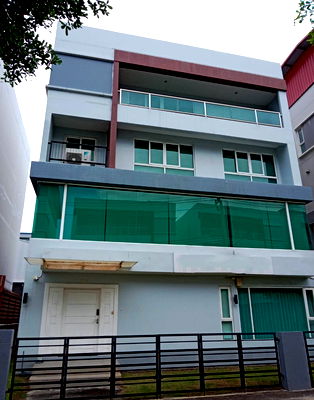 โฮมออฟฟิศ สนามบินสุวรรณภูมิ : ขายถูกมาก โฮมออฟฟิศ ตกแต่งแล้ว ในโครงการเดอะเทอร์มินัล  ติดถนนใหญ่ใกล้สนามบินสุวรรณภูมิ ต.ราชาเทวะ อ.บางพลี จ.สมุทรปราการ