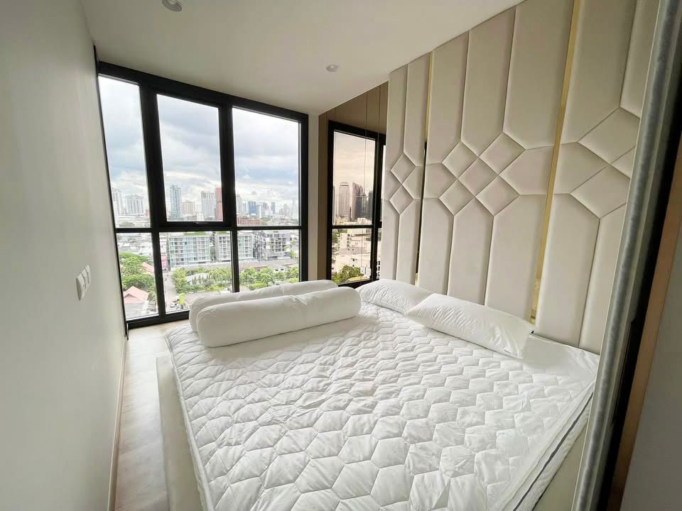 รูป ขายด่วน Oka Haus Sukhumvit 36 | 1 ห้องนอน แต่งครบ พร้อมอยู่ ราคาพิเศษกว่าประเมิน - รูปที่ 3/13