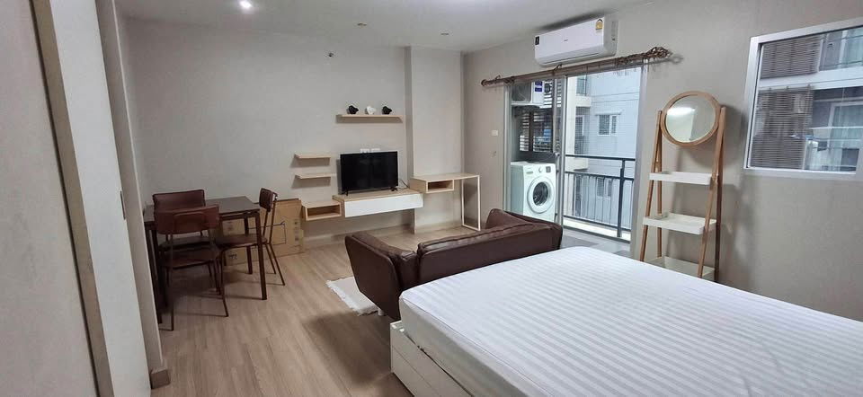 รูป ECH250994 ให้เช่า The Escape Sukhumvit 101/1 | Studio 33 ตร.ม. ชั้น 6 วิวสระ | 8,500 บ./เดือน - รูปที่ 3/12