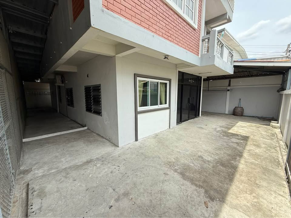 รูป 🏠 เช่า ให้เช่า โกดัง + บ้าน นวมินทร์ 42 (Nawamin 42 Warehouse + House) สนใจ Line ID : @951qfbfi - รูปที่ 6/15