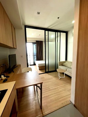 Condos for rent BTS Saphan Khwai : For rent Condo M Jatujak Ready to move in (DSL2154)