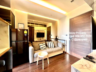 Condos for rent Soi Thonglor (Sukhumvit 55) : *** Condo for rent : C Ekkamai 1 Bedroom  Nice decorated Close kitchen Fully furnished Built-in furniture ***