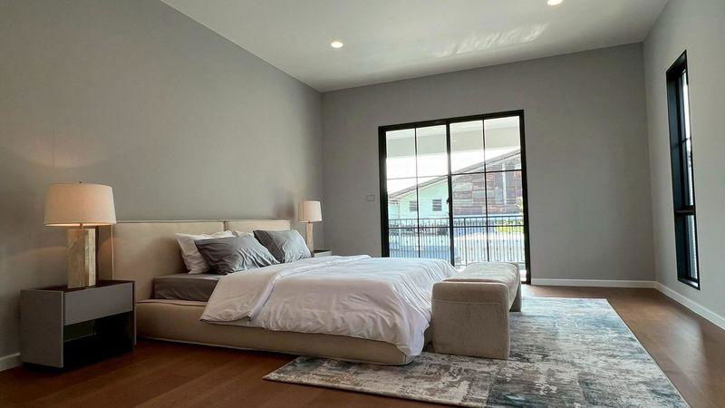 รูป LTHC13105 – House for Rent บ้านให้เช่า at Private Pool Residence ไพรเวท พูล เรสซิเดนซ์ Size 364 sqm. 4 beds 5 baths ONLY 350K/Month - รูปที่ 7/13