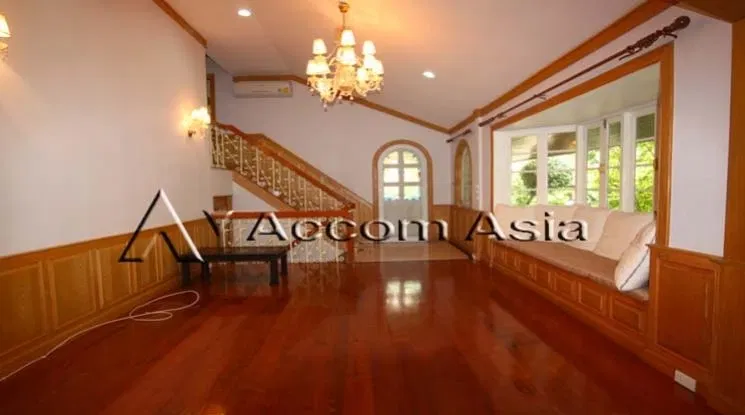 picture 🔼🔽 AccomA 📩  4 BR House in Khlong Ton Nuea (64748) - 3/9