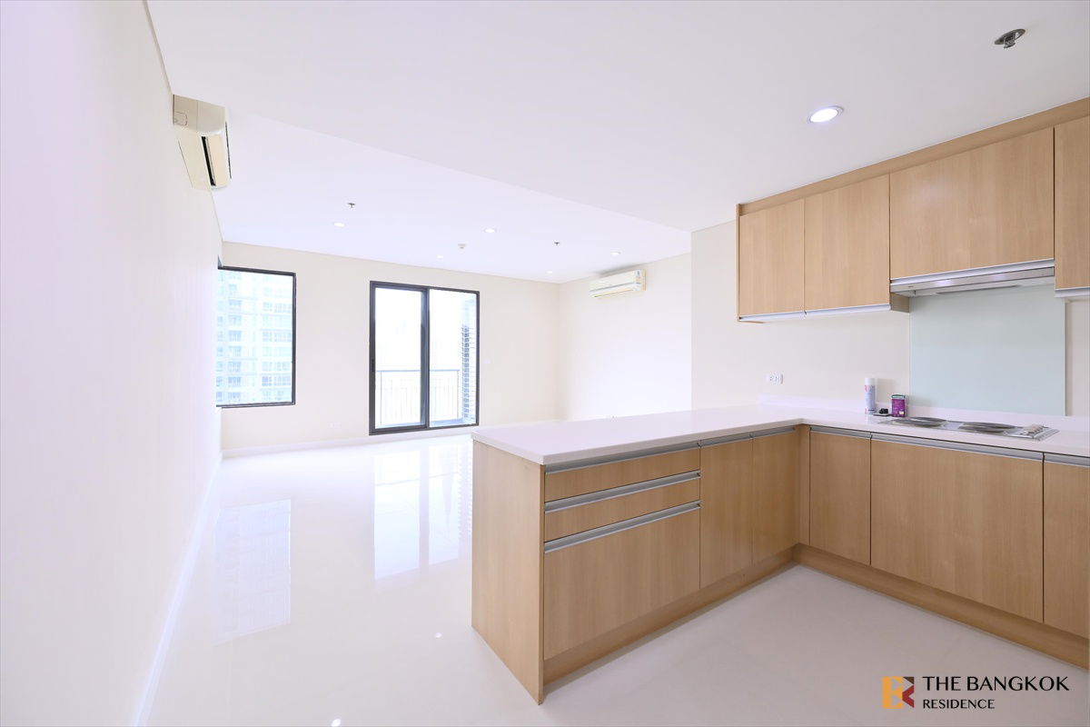 picture Partially Furnished ,villa asoke near bts asoke - 8/12
