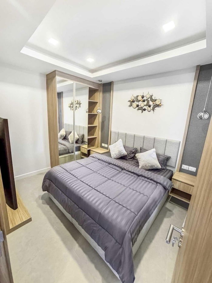 picture Pool Villa – Pattaya City Center, Seaside Zone  4 bedrooms, 5 bathrooms Sale Price: THB 23,900,000 - 7/15