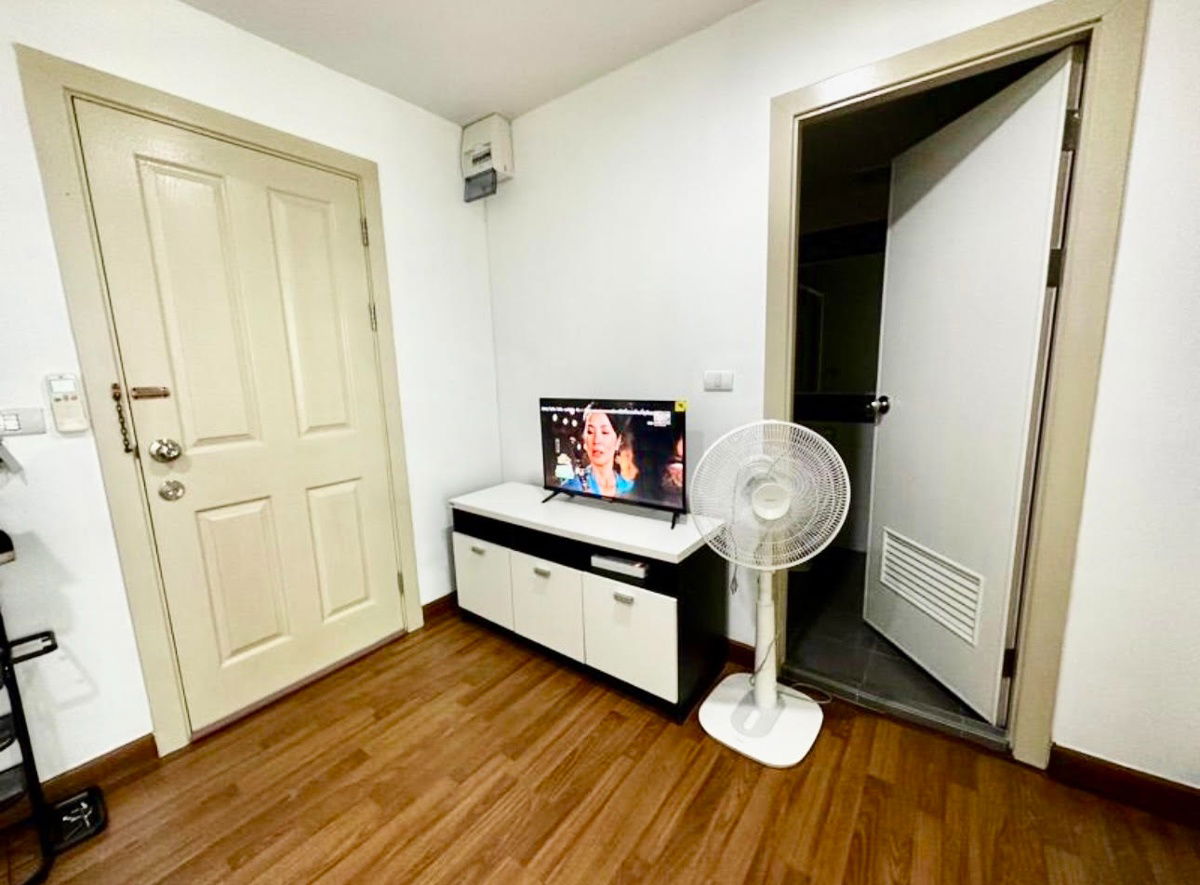 รูป code : C115 ให้เช่าคอนโด รีเจนท์โฮม ติวานนท์ (Regent Home Tiwanon) | ชั้น 2 ขนาด 31 ตร.ม. เฟอร์ครบ ติด MRT กระทรวงสาธารณสุข - รูปที่ 9/9