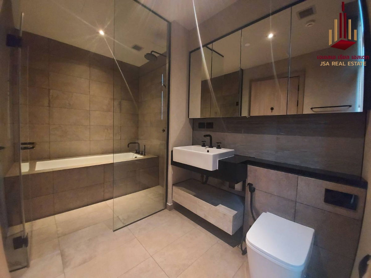 picture ✨ For Rent: The Lofts Asoke Condo ✨  💰 Only 75,000 THB/month - 5/5