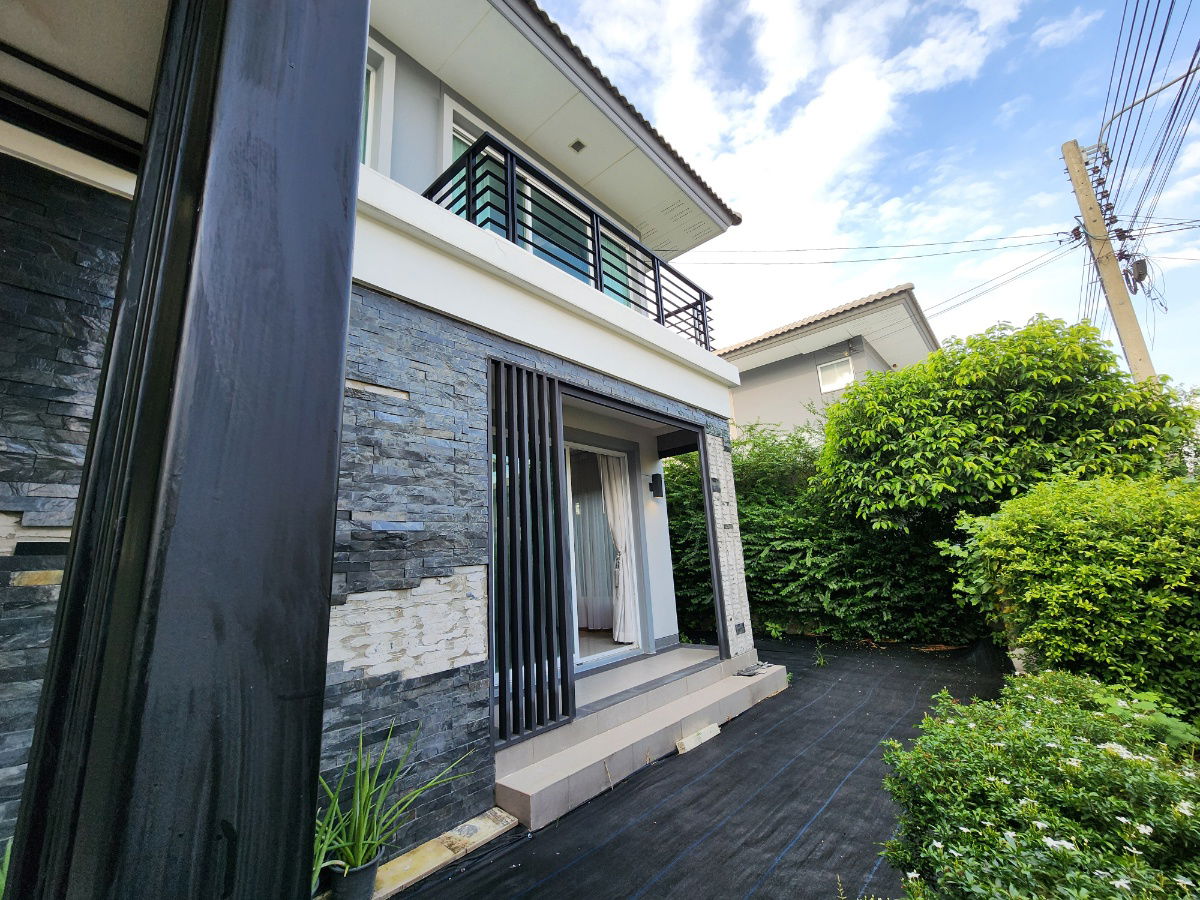 รูป ลดราคา**ขายบ้านเดี่ยว ใกล้โรงเรียนนานาชาติเด่นหล้า 5-7 นาที ในราคา 6.5 ล้านบาท(ราคาดีมาก)** 4 ห้องนอน 3 ห้องน้ำ 3 ที่จอดรถ มีส่วนกลางให้ใช้ - รูปที่ 76/77