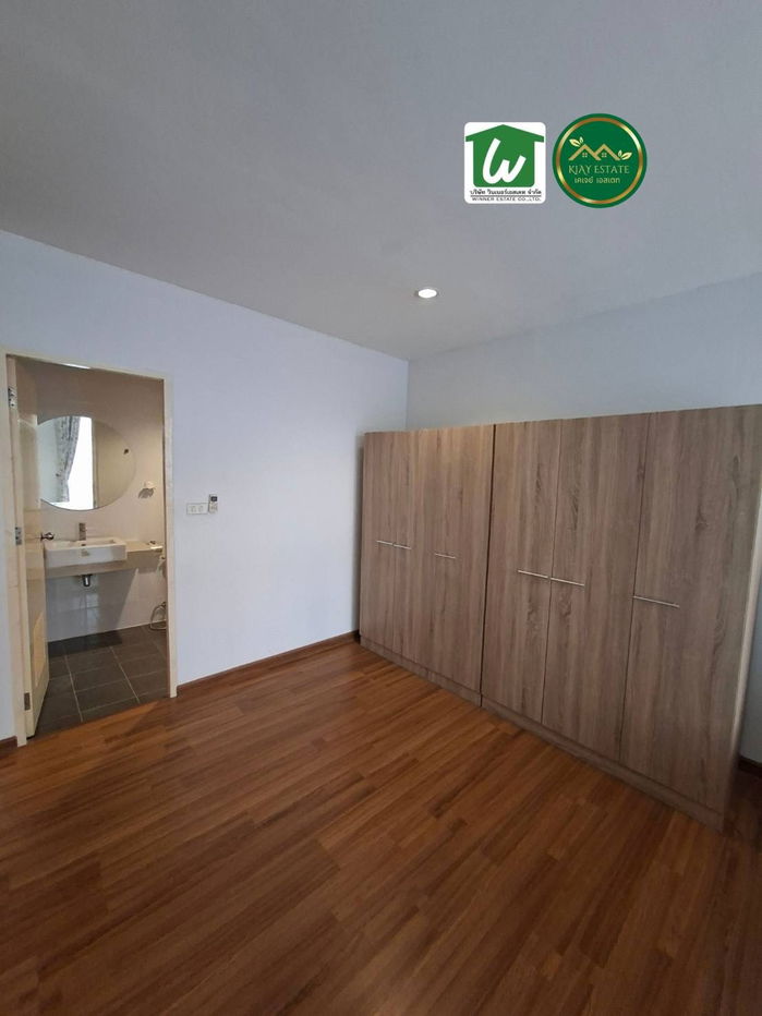 picture Selling a 3.5 -story townhome, HAUS 35 Chaeng Watthana comes in the Modern Loft style. Outstanding, unique, near BTS Srirat and Expressway.  - 10/23