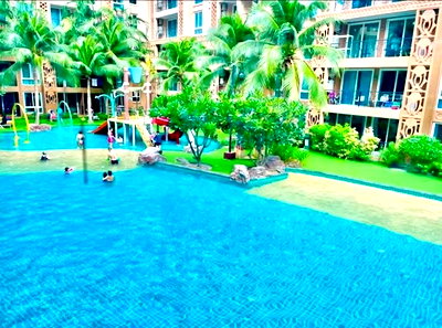 ขายคอนโด : ขายคอนโดห้องใหญ่ ทำเลดีใกล้หาดจอมเทียน