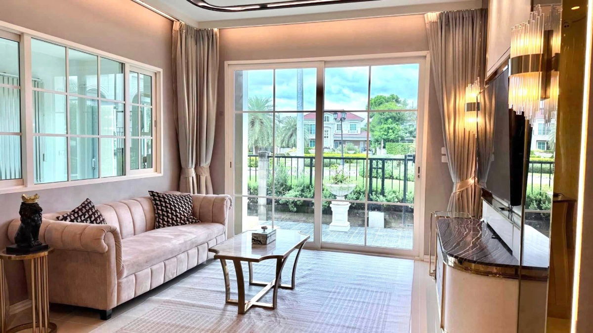 picture For Rent: Luxury Modern European Style Detached House 📍 Grandio Ladprao – Kaset Nawamin - 2/9