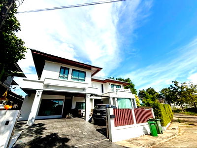 บ้านเดี่ยว วิทยาลัยพยาบาลบรมราชชนนีนพรัตน์วชิระ : คฤหาสน์ ขายด่วนร้อนเงิน 5นอน โรงเรียนนานาชาติ RIS รามคำแหง164 เฟอร์ เครื่องใช้ไฟฟ้า 6น้ำ 150 ตรว เพอร์เฟค โลตัสสุขาภิบาล3 บิ๊กซี
