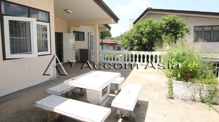 picture 🔼🔽 AccomA 📩 Home Office 3 BR House in Khlong Ton Nuea (1719149) - 11/12