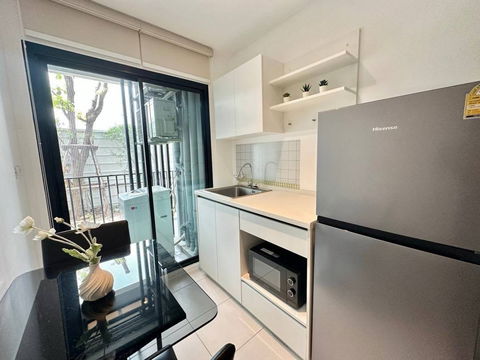 Condo for rent: iCondo Serithai Green Space (iCondo Serithai Green Space). Beautifully decorated, fully furnished, washing machine included