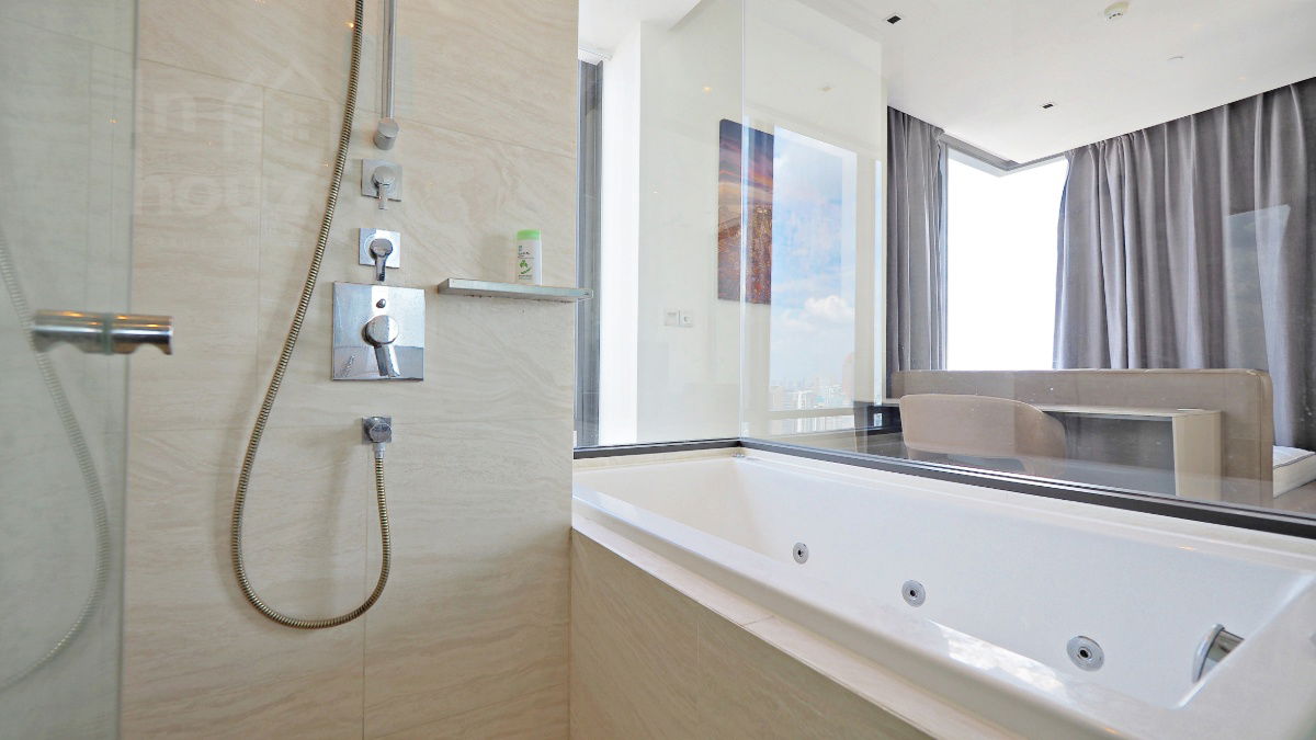picture Condo for sale on project Ashton Silom. High Floor, 47 sq.m. Best view. For sale only 10.5 MB. - 8/15