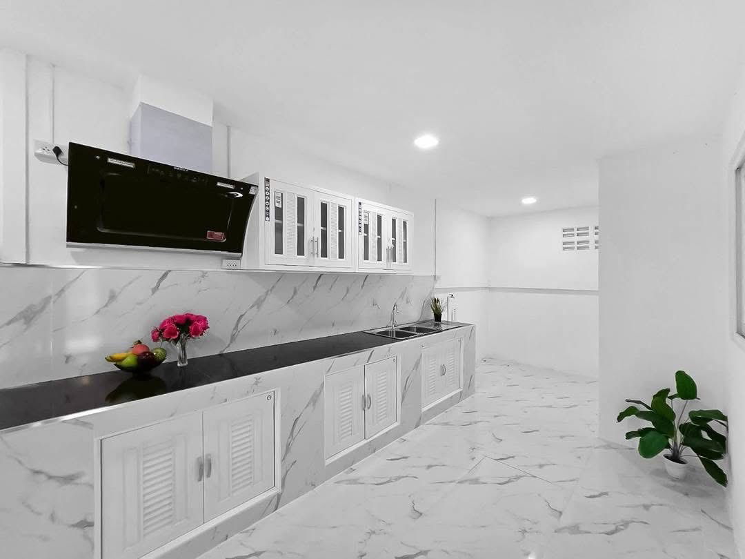 รูป  บ้านเดี่ยวให้เช่า – ห้วยใหญ่ 3 ห้องนอน 2 ห้องน้ำ ค่าเช่า 35,000 บาท/เดือน - รูปที่ 10/12