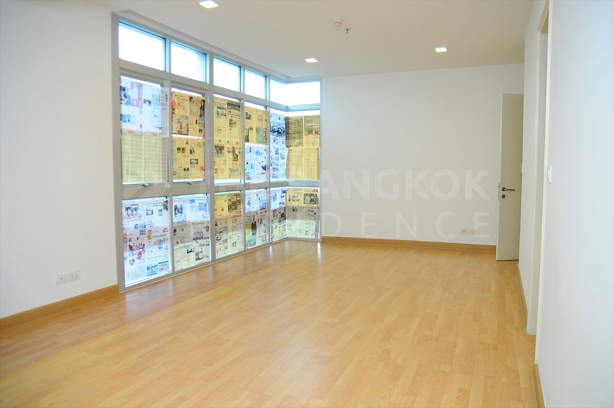 picture 🎯Spacious Unit,Ultimate Luxury Nusasiri Grand Condo near BTS Ekkamai - 8/14