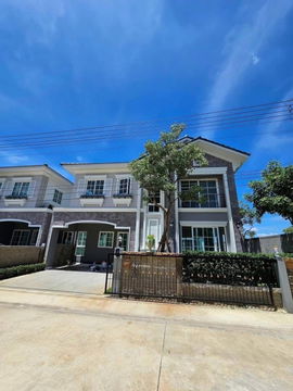 บ้านหรูทำเลทอง ใกล้ Future Park รังสิต ส่วนกลางครบ สังคมคุณภาพ