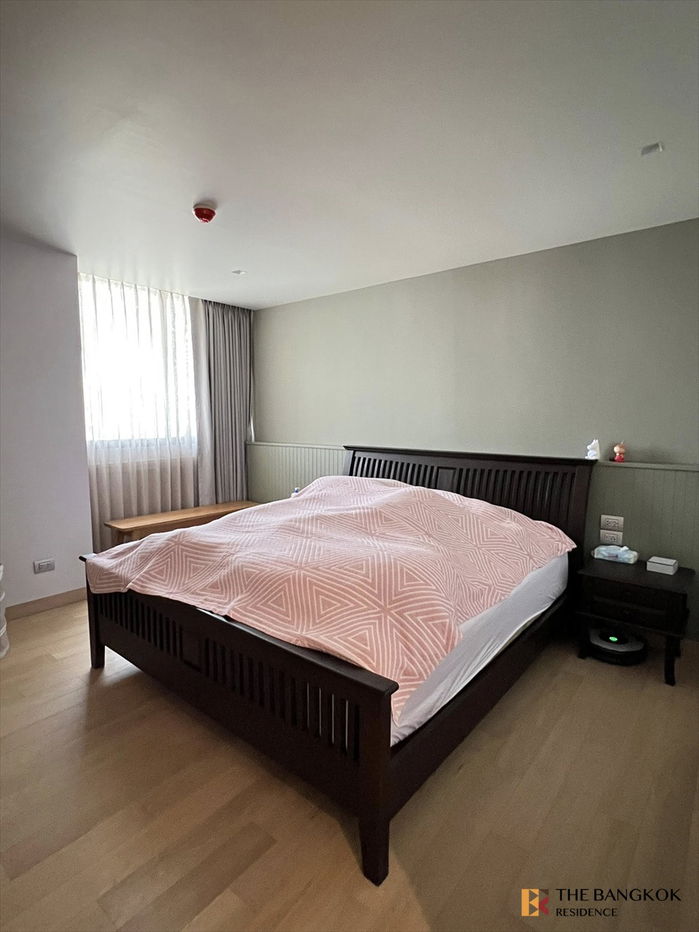 รูป 🏙️ Brand-New Renovation with Full Furniture,Supalai Place Sukhumvit 39 near BTS Phrom Phong - รูปที่ 2/12