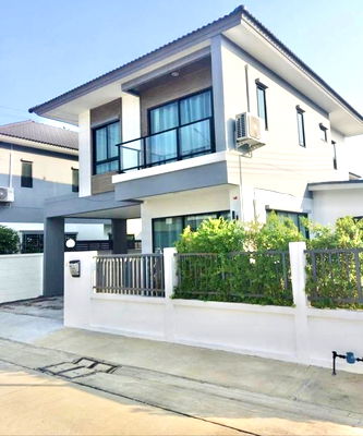 บ้านเดี่ยวให้เช่า : ให้เช่าบ้านเสนาวิลล์บรมราชชนนี - สาย 5  ใกล้ Central ศาลายา 700 เมตร 