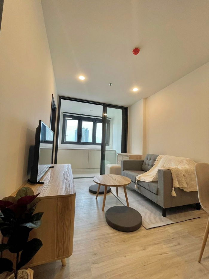 picture WS3466 ✨ For rent: XT Huai Khwang, beautiful room, fully furnished, ready to move in! Price only 22,000/month. - 3/8