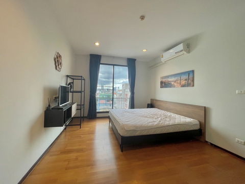 WS3458 🏢 For rent: Amanta Ratchada Condo 📍 near MRT Cultural Center — convenient transportation, price only 35,000/month.