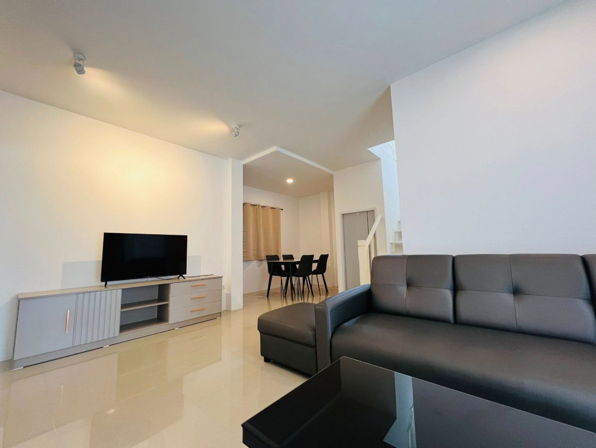 รูป 🏡 ให้เช่า บ้านรุ่งธนา 4 ท่ารั้ว ใกล้เมตามอลล์ และโรงเรียนนานาชาติ Mill Hill บ้านเช่าที่เข้าใจหัวใจคนรักสัตว์ 🐶🐱 - รูปที่ 5/18