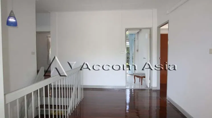 picture 🔼🔽 AccomA 📩 Home Office 3 BR House in Khlong Ton Nuea (1719149) - 10/12