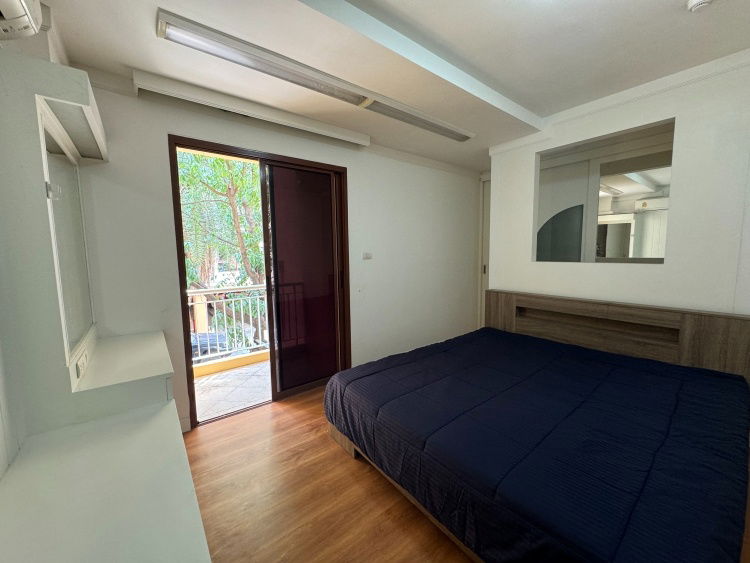 รูป S548 🏡 [ขาย] Baan Klang Krung Resort ราคาพิเศษ: 3.59 ล้านบาท — ราคาที่คุ้มค่าสุดในทำเลห้วยขวาง - รูปที่ 5/10