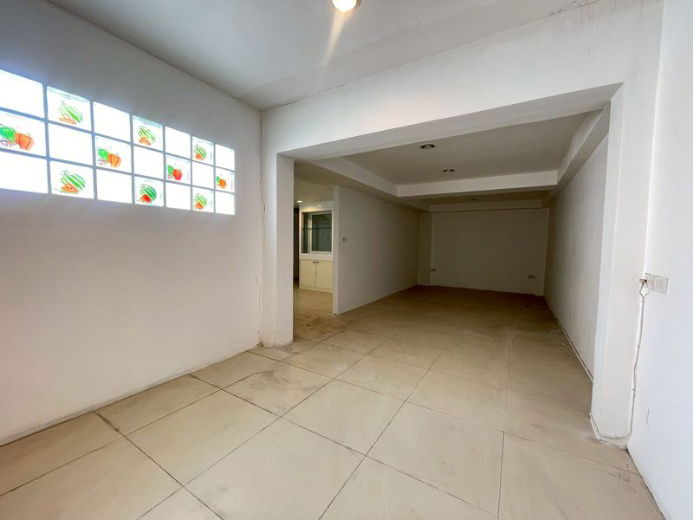 รูป ✨✨✨ขายด่วน! Home Office 106.2 ตร.ว.  🏢 หมู่บ้านลดาวัลย์ ศรีนครินทร์ (ซ.ศรีด่าน 14)  🚆 ติดถนนใหญ่ เดินเพียง 3 นาทีถึง MRT ศรีแบริ่ง - รูปที่ 16/21