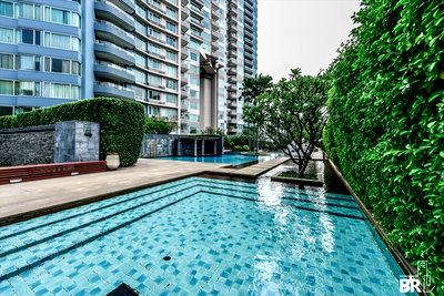 ขายคอนโด : 💎Luxury Riverside Condo,Watermark Chaophraya near BTS Krung Thon Buri 🚝