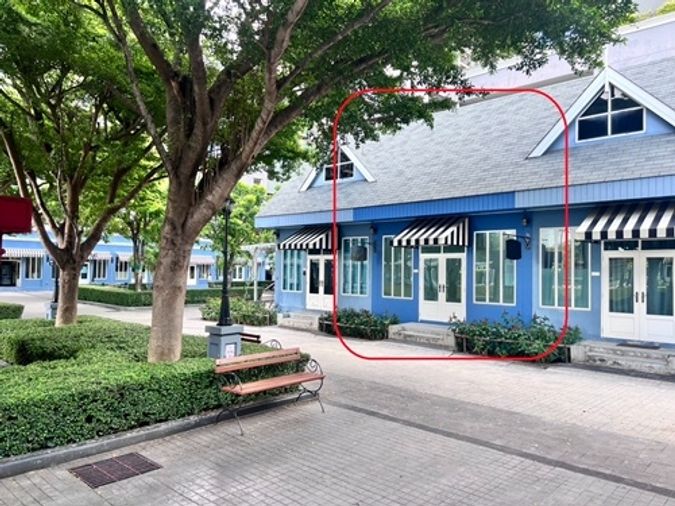 ขายด่วน! ห้องร้านค้าทำเลทองในคอนโดริมน้ำ Chapter One Modern Dutch ราษฎร์บูรณะ 