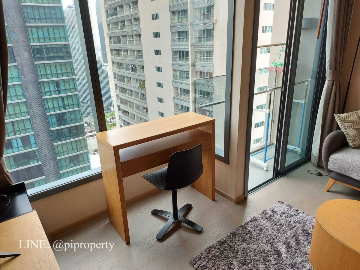 รูป ให้เช่าคอนโด 1 ห้องนอน ในโครงการ The Esse Asoke ตกแต่งครบ พร้อมเข้าอยู่ ทำเลดีที่สุดในอโศก ใกล้รถไฟฟ้า BTS และ MRT - รูปที่ 3/24