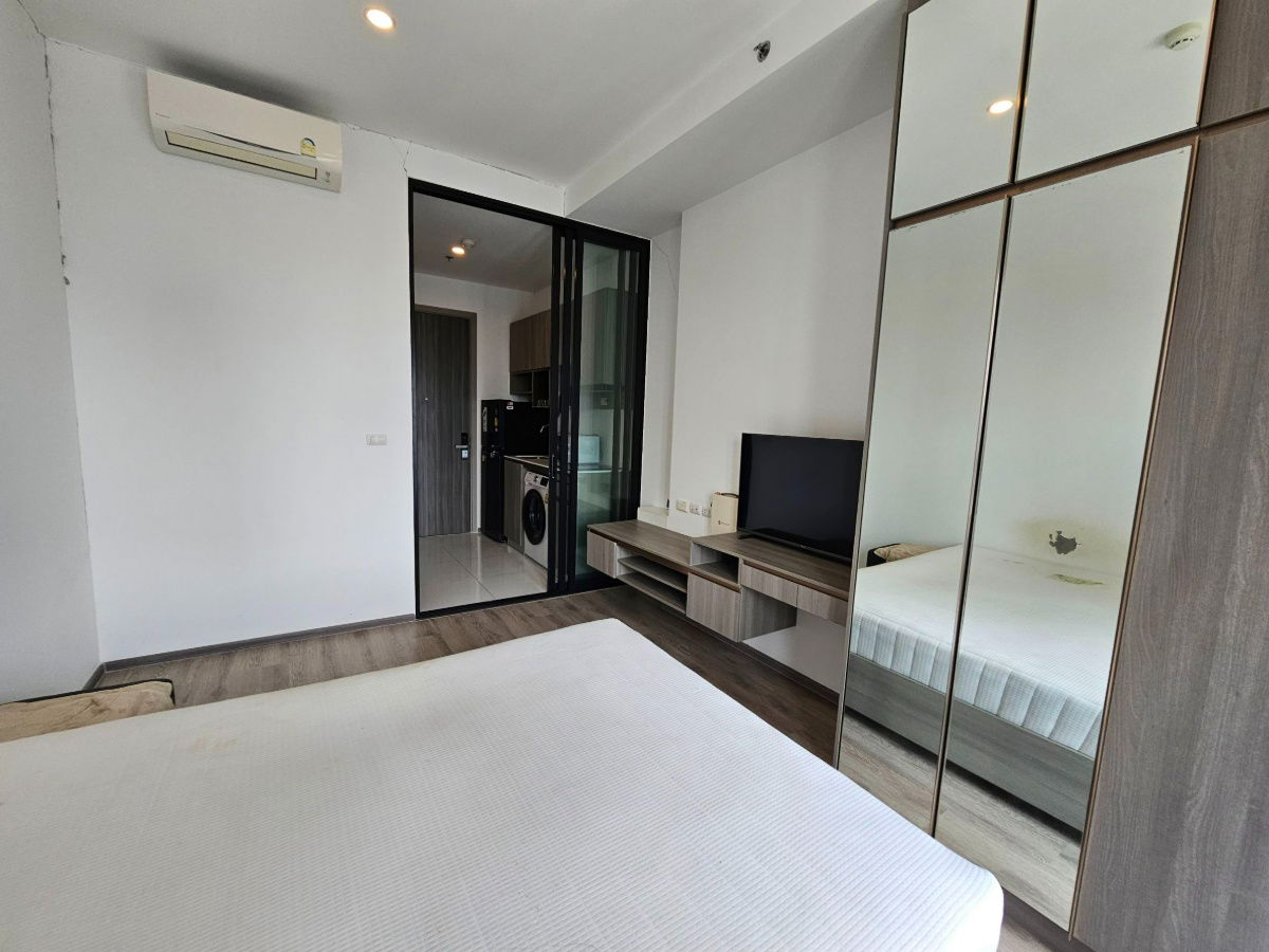 picture For Rent KnightsBridge Prime On Nut 33 floor size 22.74 sq m. - 7/24