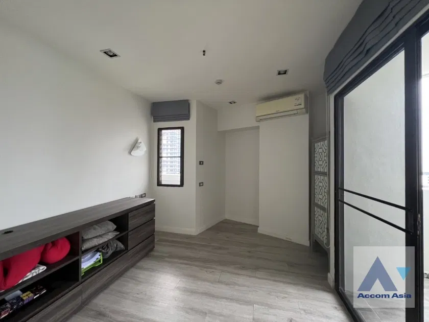 รูป 🔼🔽 AccomA 📩  2 BR Condominium @Fifty Fifth Tower (AA44599) - รูปที่ 9/13