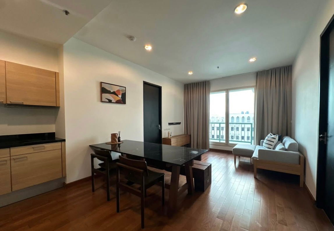 picture #S4515 For Rent The Address Chidlom - 2/4