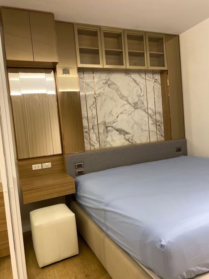 picture Condo in the middle of Sam Yan mitrtown, beautifully decorated, next to MRT and Chulalongkorn University - 1/13