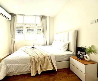 Houses for rent : Code: KJ8713  for rent House Ratchada Niwet // Line ID: @kjcondo (with @) //