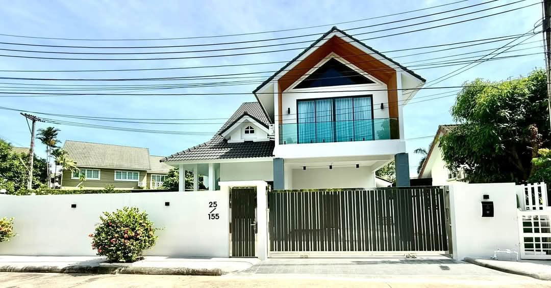 รูป ขายบ้านสวยหรู ทำเลทุ่งกลมตาหมัน พัทยา - รูปที่ 1/19