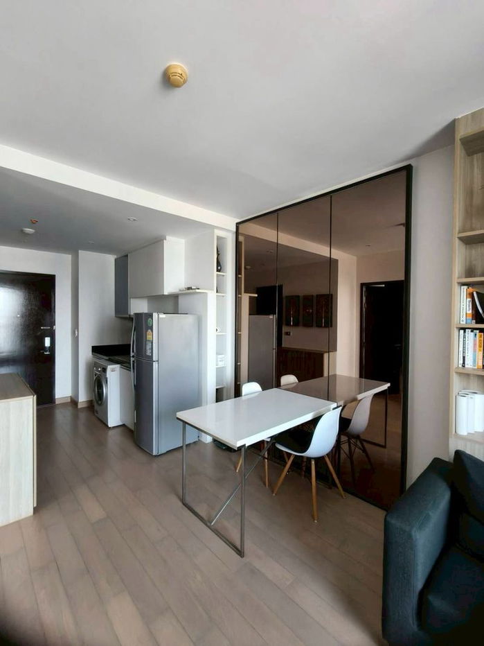 picture For Rent Sky Walk Residences Unit 1595/388  - 3/11
