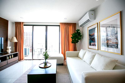 Condos for rent : Luxury condo for rent, Golden Coast Sriracha Phase 1, beautiful room, fully furnished,move in ready