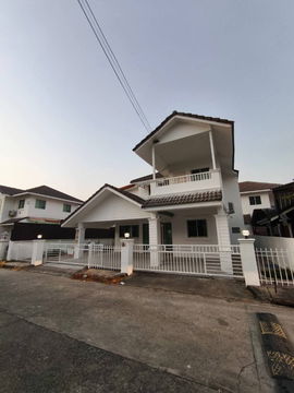 บ้านเช่าเชียงใหม่ บ้านรุ่งธนา 4 สำหรับคนรักสัตว์ ทำเลดี ใกล้ตลาด โลตัส เซ็นเฟส เดินทางสะดวก T.0946511456