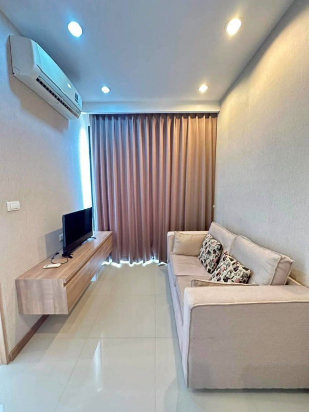 รูป  🏷️The Green Boulevard Condo จอมเทียน พัทยา จ.ชลบุรี ใกล้กับ Tiger Park💰เดือนละ 10,000 บาท 35 ตรม. ชั้น 7 วิวสวน☎️093-1681685 , 081-1301456 - รูปที่ 8/10