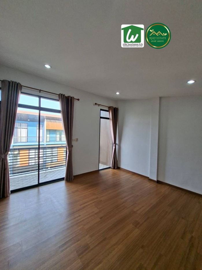 picture Selling a 3.5 -story townhome, HAUS 35 Chaeng Watthana comes in the Modern Loft style. Outstanding, unique, near BTS Srirat and Expressway.  - 13/23