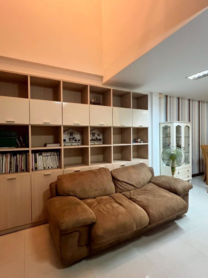 picture Townhouse for rent on Samakkee Road - 4/5